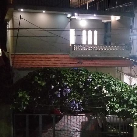 Spice Cottage Homestay Thekkady Bagian luar foto